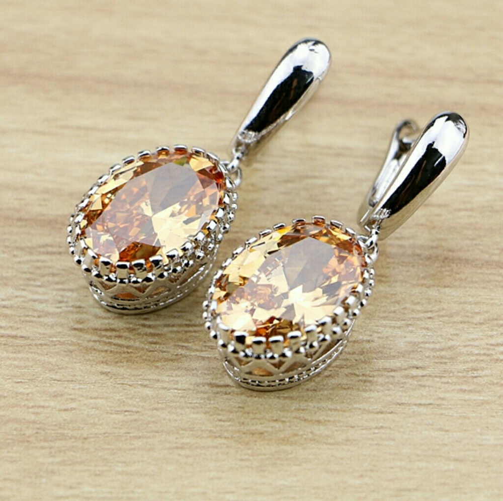 CZ Earrings Women's NWOT Champagne Jewelry / Donation